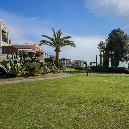 Cozy In Agay With Stunning Views