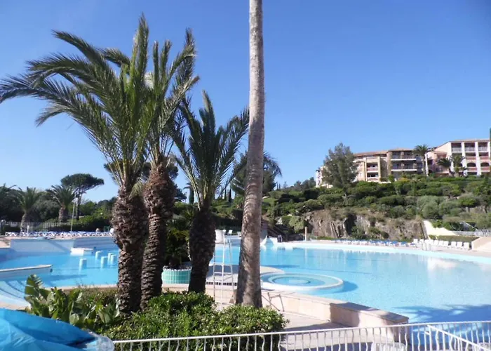 Cozy In Agay With Stunning Views Apartamento *