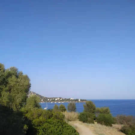 Cozy In Agay With Stunning Views דירה