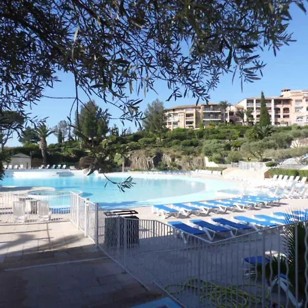 Cozy In Agay With Stunning Views דירה Saint-Raphaël